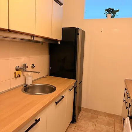 Apartment Light & Cozy Flat Banovo Brdo Belgrad