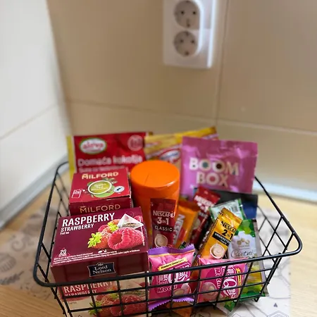 아파트 Light & Cozy Flat Banovo Brdo